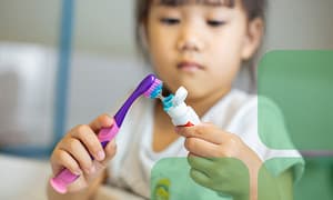 8 Ways to Help Your Kids Brush Their Teeth Regularly